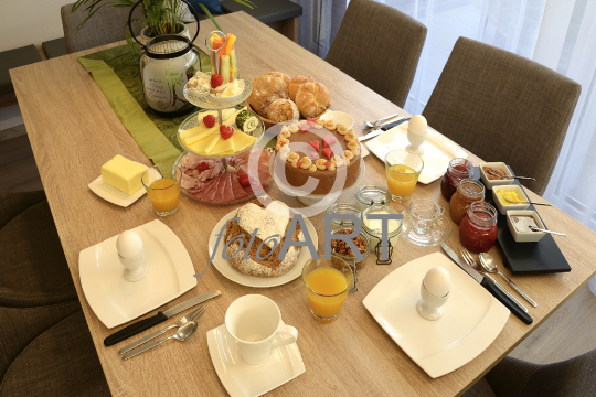 Frühstückstisch