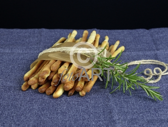 Grissini mit Rosmarin