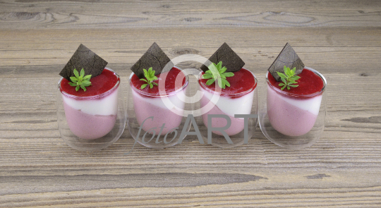 Himbeer-Joghurt-Creme