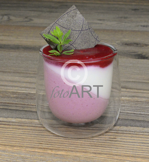 Himbeer-Joghurt-Creme