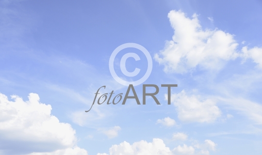 Himmel mit Wolken