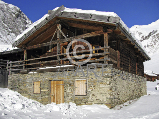 Holzhütte, Holzhaus