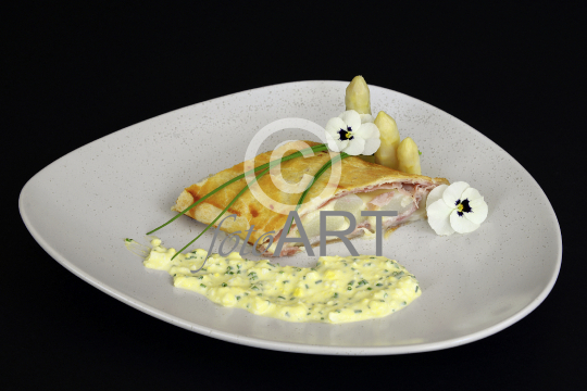 Spargelstrudel