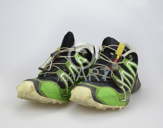 Turnschuhe, ausgelatscht, abgetragen